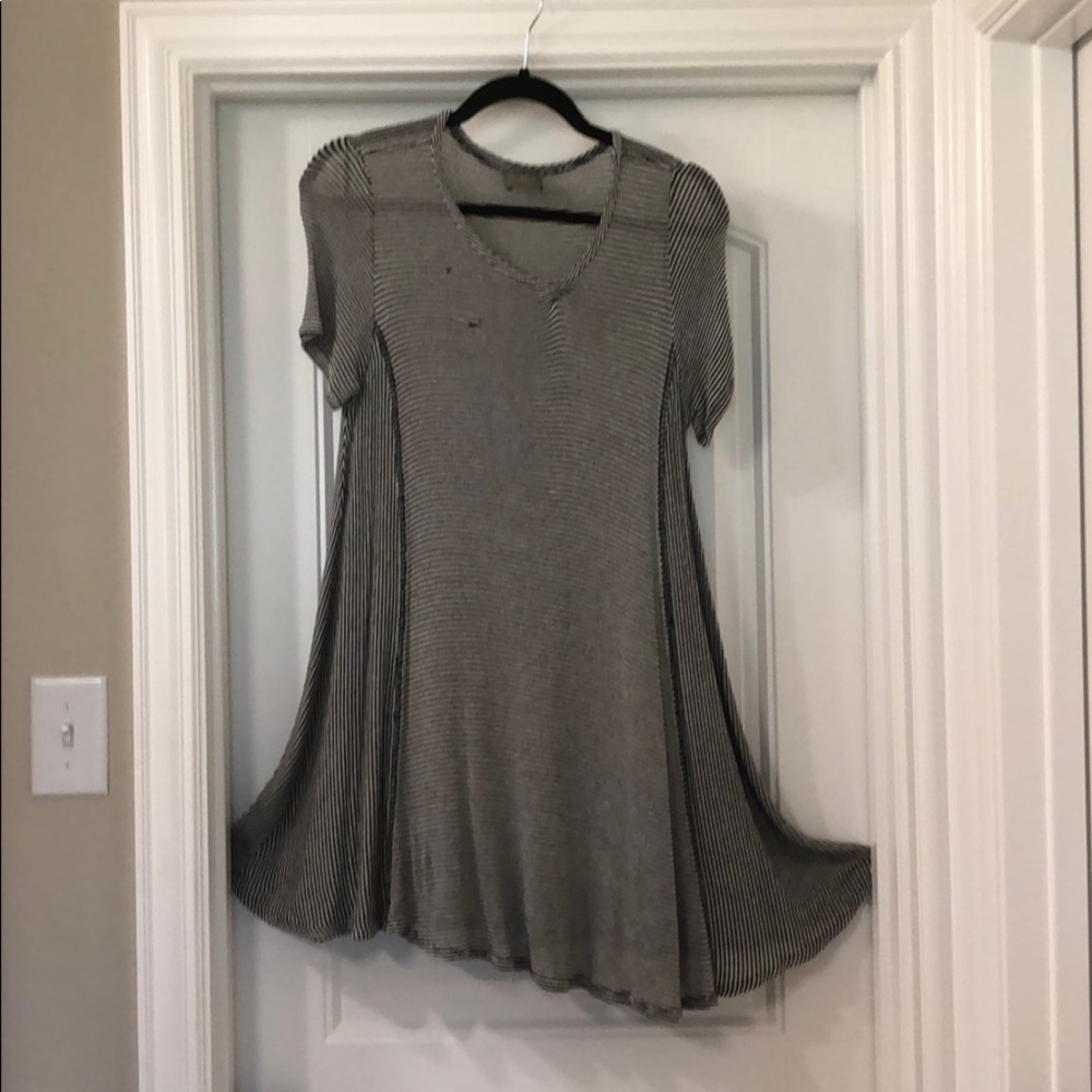 Black and White Stripe Tunic